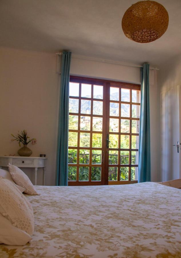 La Perle Des Montagnes - Bed And Breakfast - Chambre D Hote ヴェルネ・レ・バン エクステリア 写真