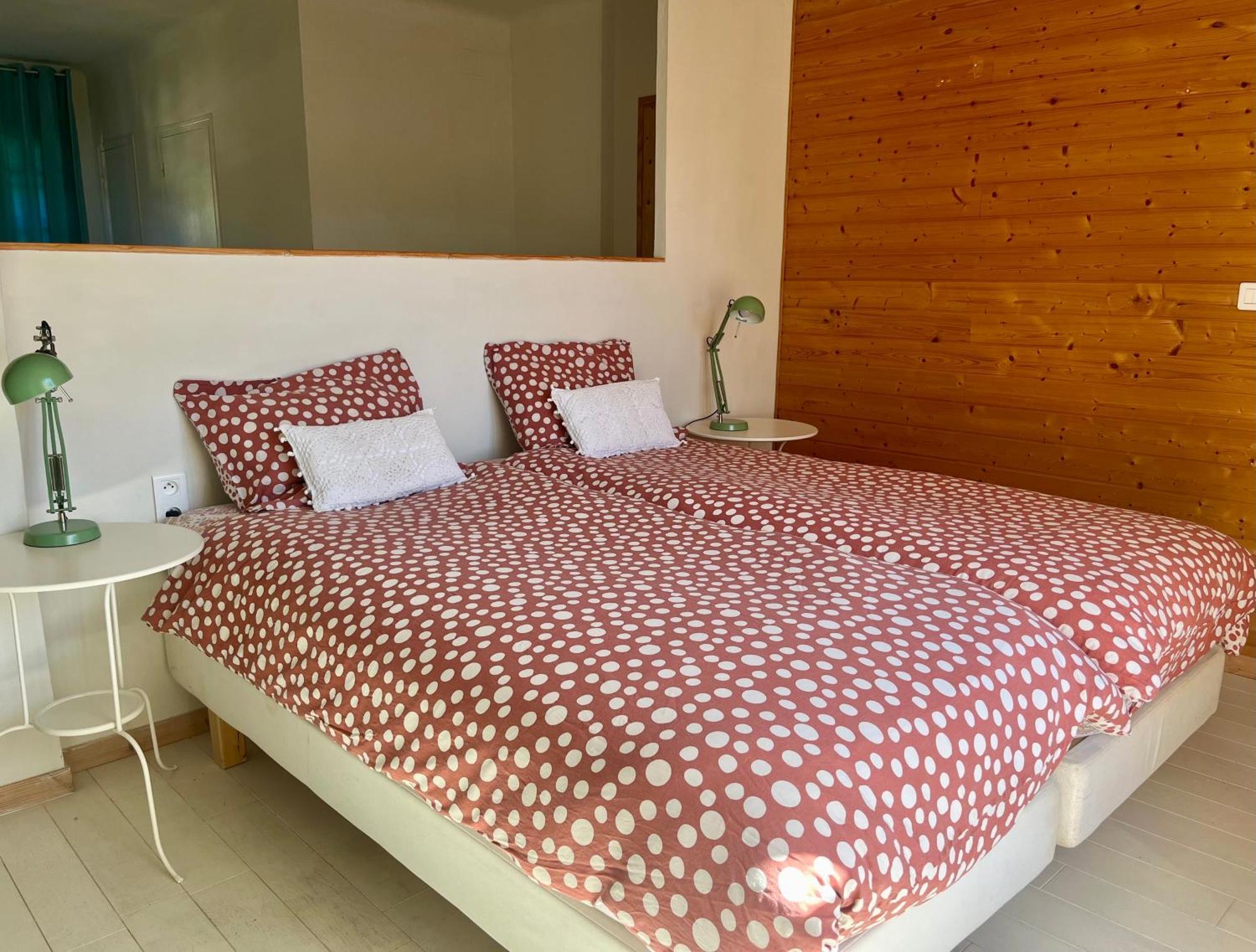 La Perle Des Montagnes - Bed And Breakfast - Chambre D Hote ヴェルネ・レ・バン エクステリア 写真